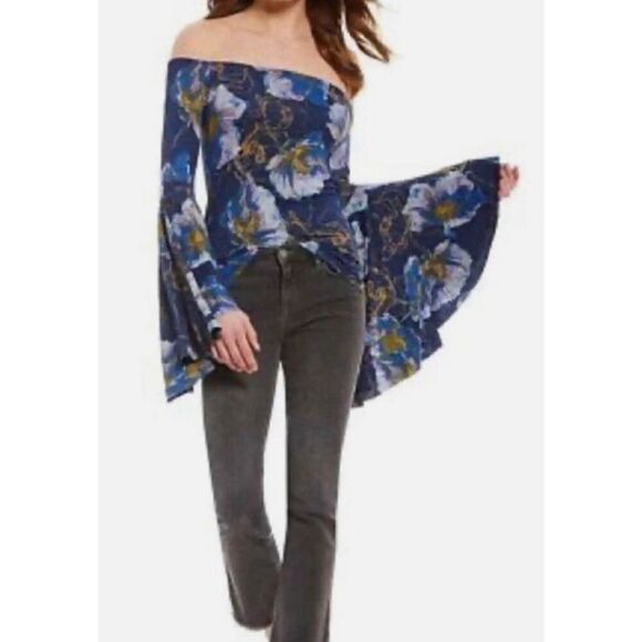 Free People Printed Birds of Paradise Off Shoulder Bell Sleeve Top size L - Picture 8 of 8